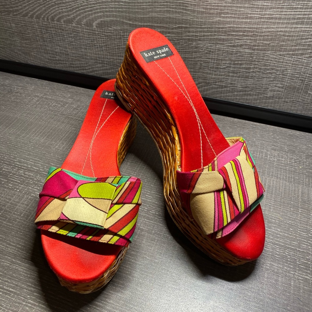 Vintage kate spade platform sandals